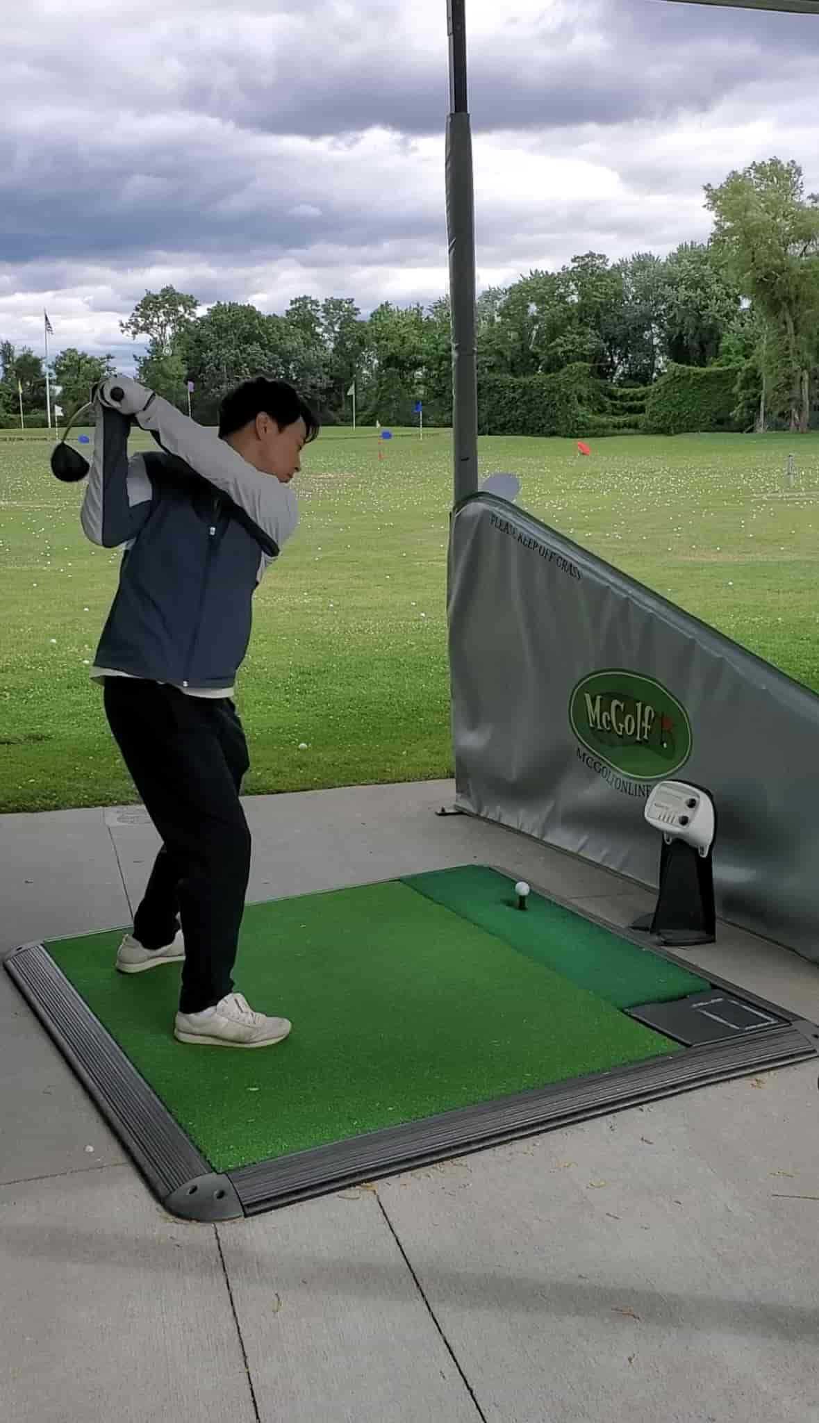 Golf driver swing